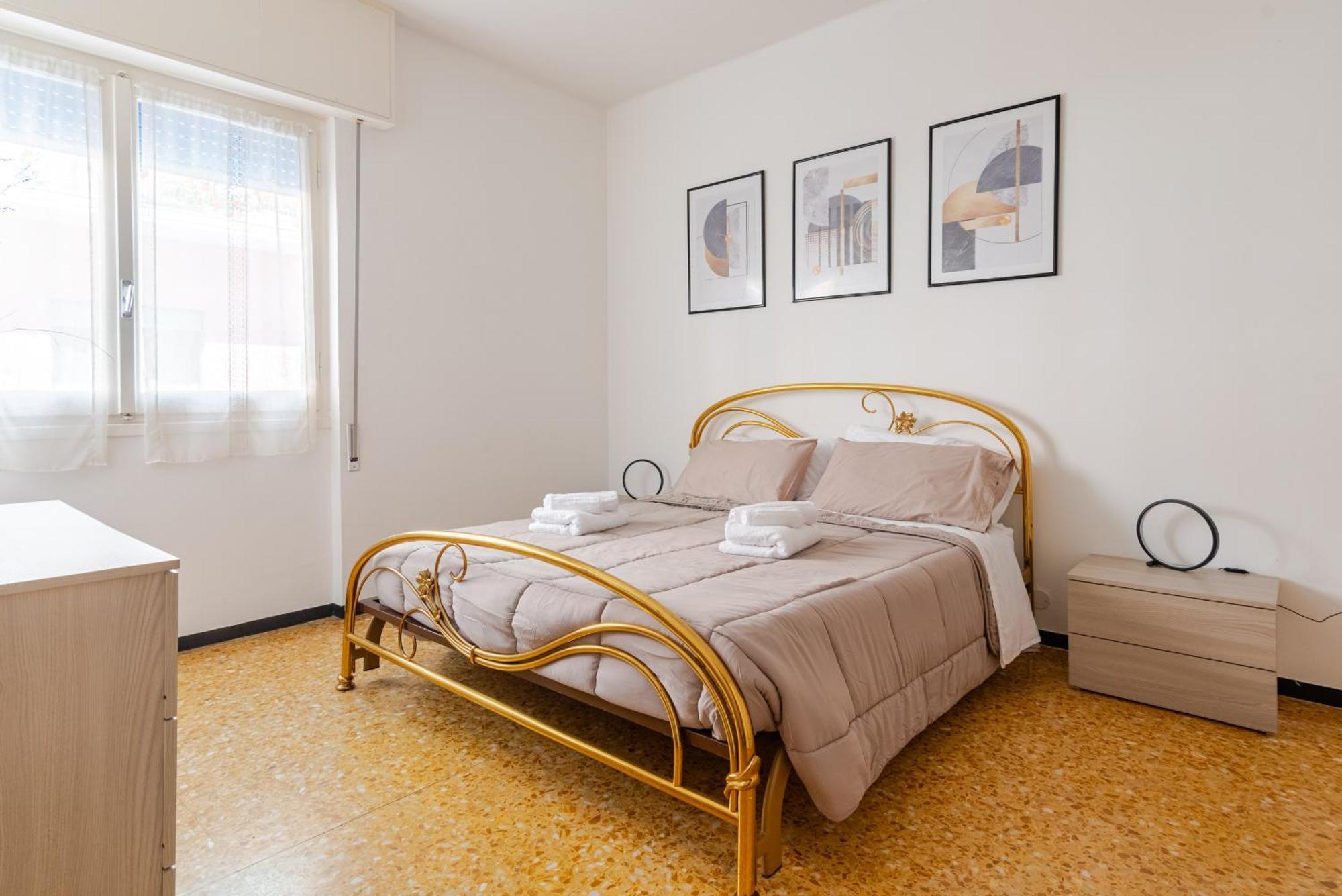 Апартаменти 90Mq In Centro 5Min Dal Mare Рекко Екстер'єр фото
